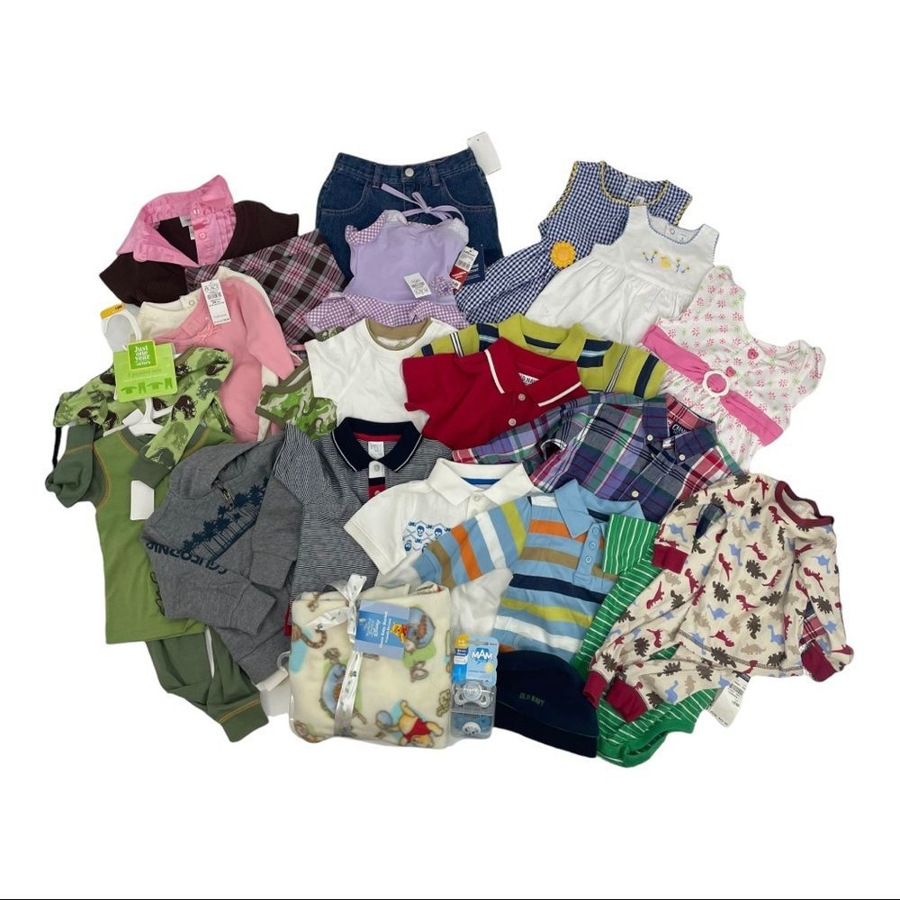 GARAGE SALED! KIDS 26 Pieces+ Boys & Girls Resale Bundle 0M to 5T MOST Are NWT - Picture 1 of 14